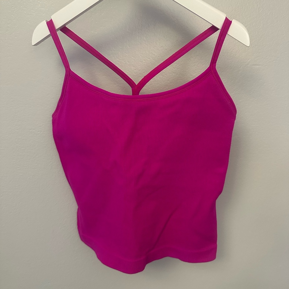 Vibrant Pink Women's Active Cropped Top